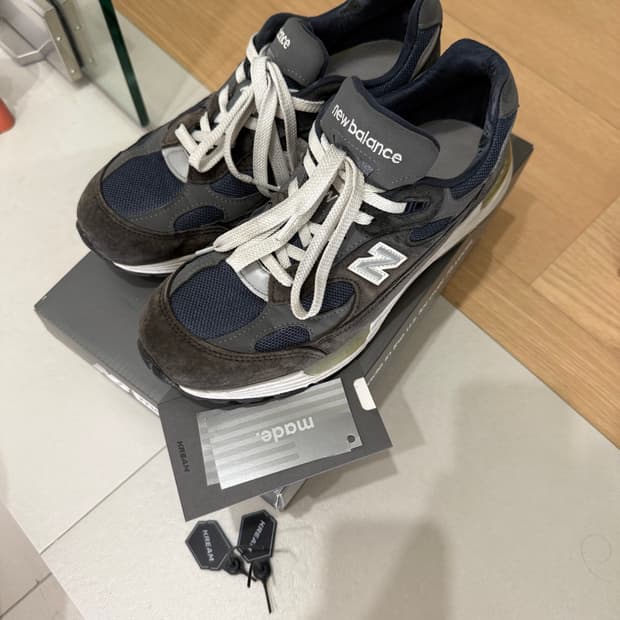 뉴발란스 992 메이드 인 USA 네이비