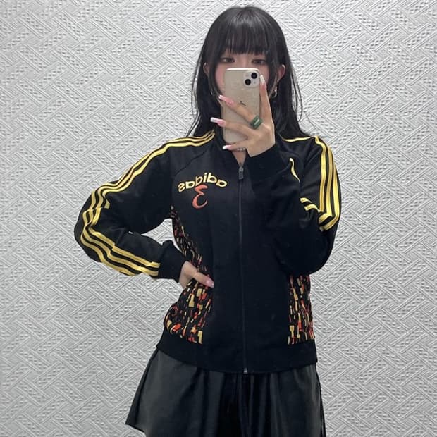 아디다스 Y2K 스트릿펑크 픽셀 그래픽 패턴 져지 집업 95 C12412