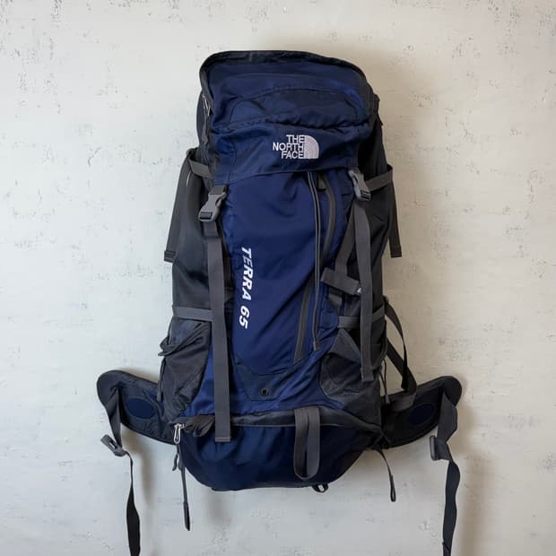 노스페이스 구형 테라 65L 네이비 백팩