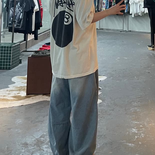 스투시 8볼 그래픽 반팔 H2387