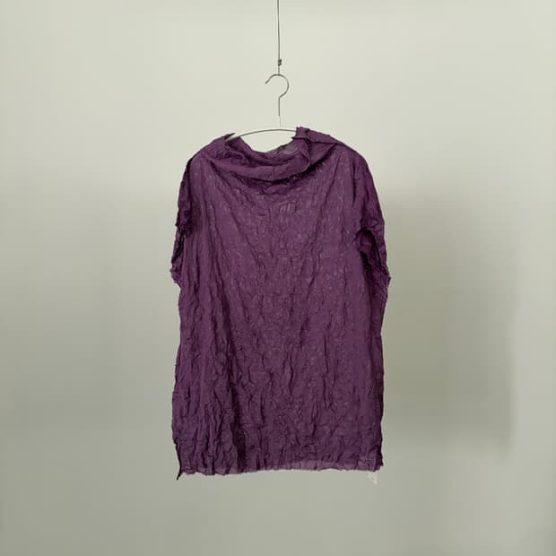 Crinkle Mock Neck Tee