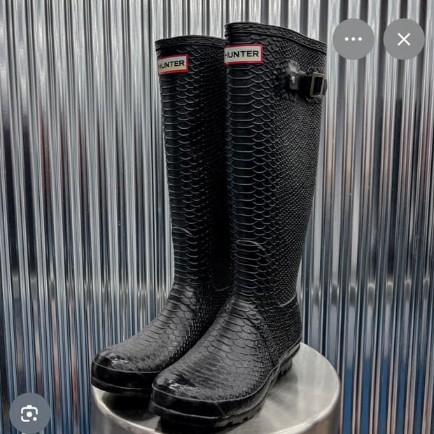 헌터 보아 스네이크 5사이즈 구합니당 🥺🥺