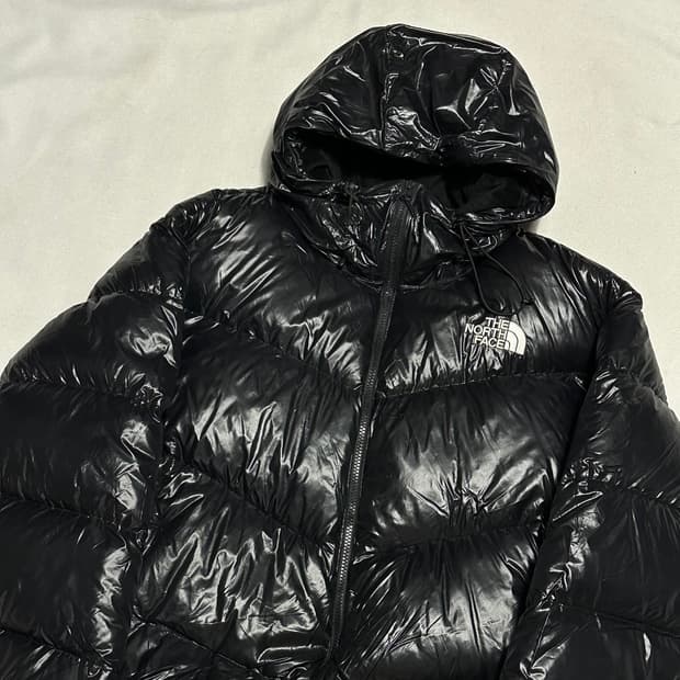 XL 노스페이스 블랙 유광 다운 패딩