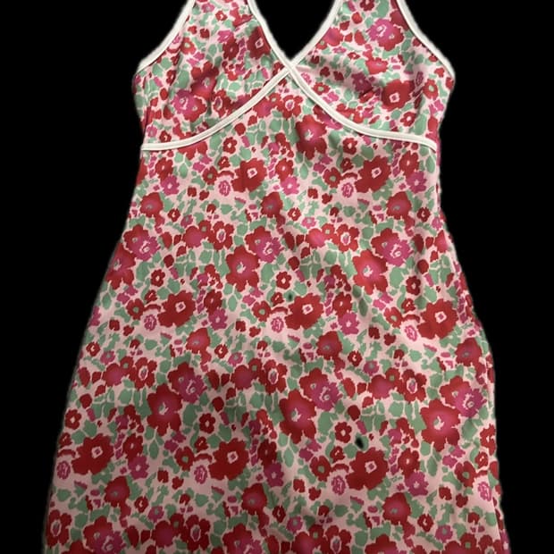 홀터넥 플라워 원피스