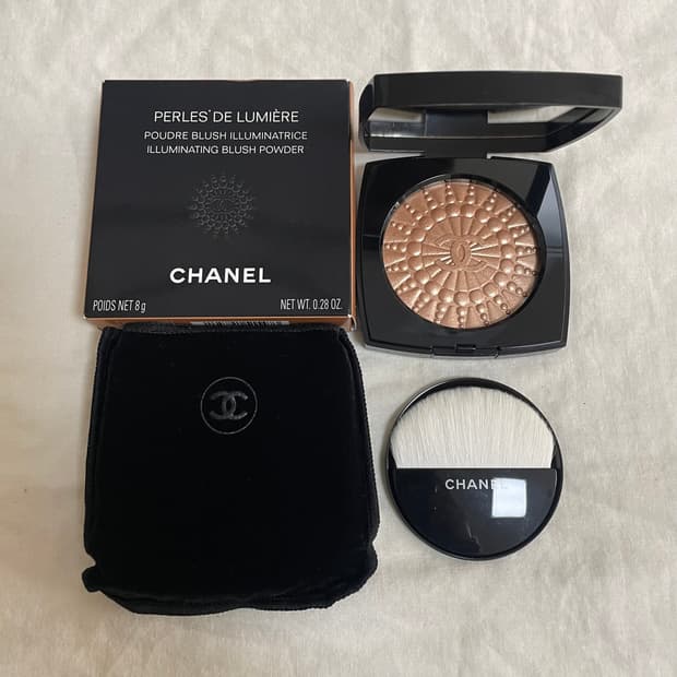 [미사용새제품]샤넬 한정 하이라이터 펄 드 뤼미에르 풀박 새상품 리미티드
