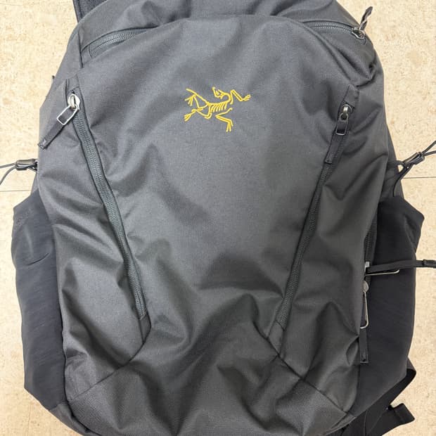 아크테릭스 맨티스 26 백팩 블랙