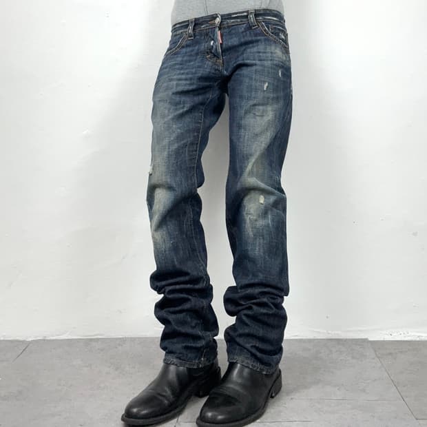 Dsquared2 2011 “Kokonoe” Red Steel Logo