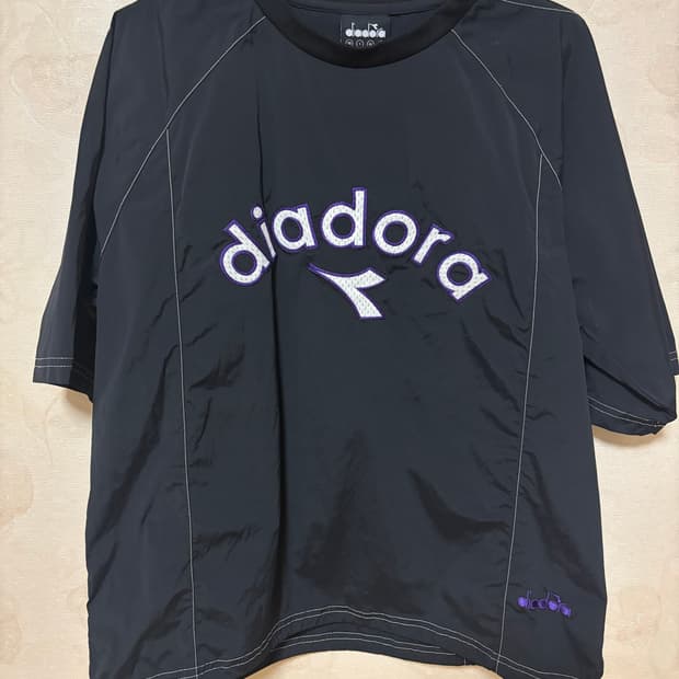 Diadora 반팔