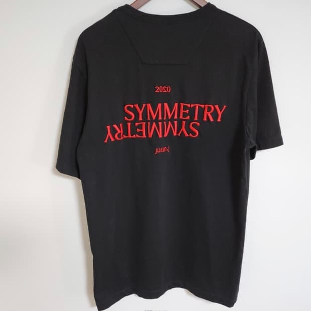 [46] 준지 SYMMETRY 반팔 티셔츠