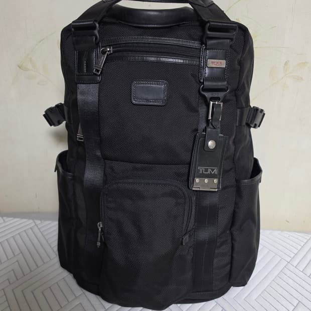 투미 백팩