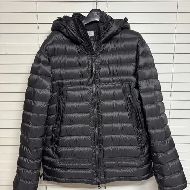 CP컴퍼니 D.D. 쉘 경량 다운 패딩 블랙 XL