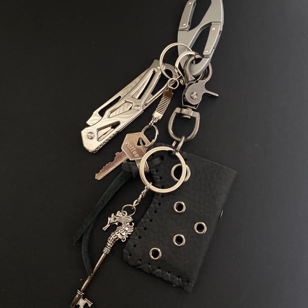 빈티지 펀칭 가죽 케이스 키링