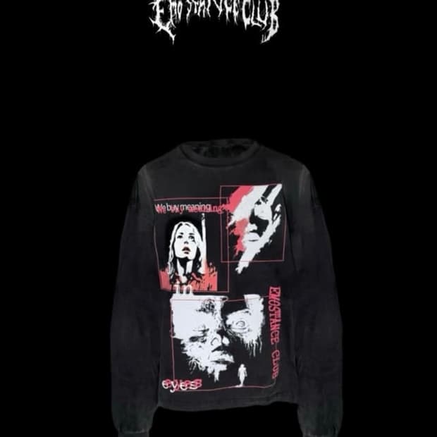 에모스탠스클럽 롱슬리브 구합니다