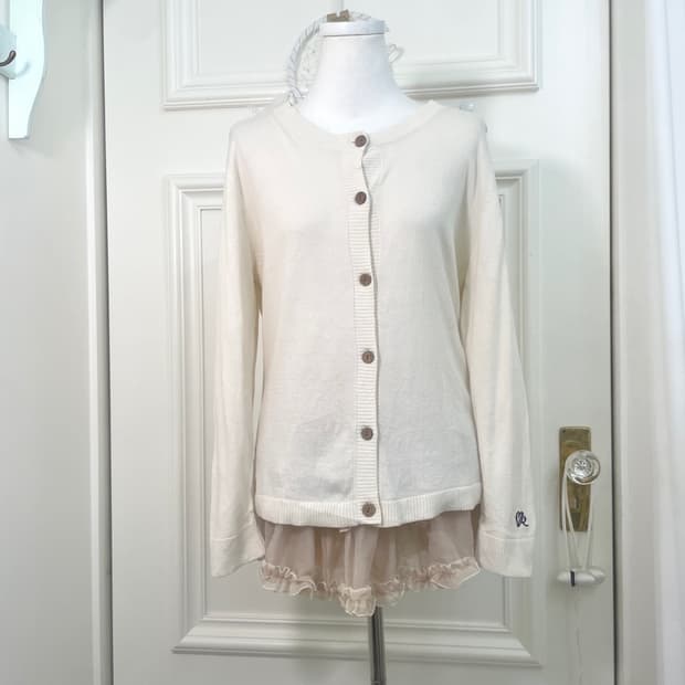 ivory wood button mori cardigan(size-L)