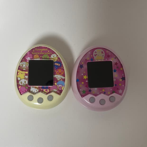 다마고치 믹스 산리오 캐릭터즈, 다마고치 믹스 20주년 로열핑크 팝니다