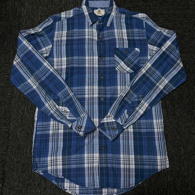 Timberland 체크 셔츠 (블루 플래드 버튼다운)