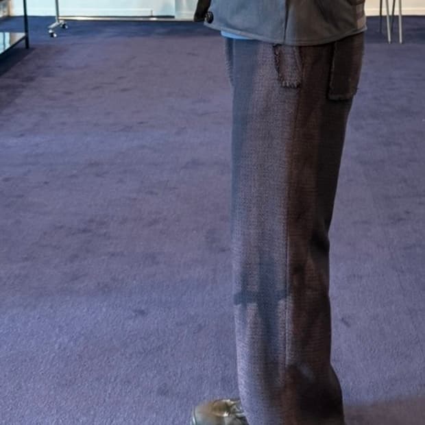 지용킴 선블리치 트위드 팬츠 (m)