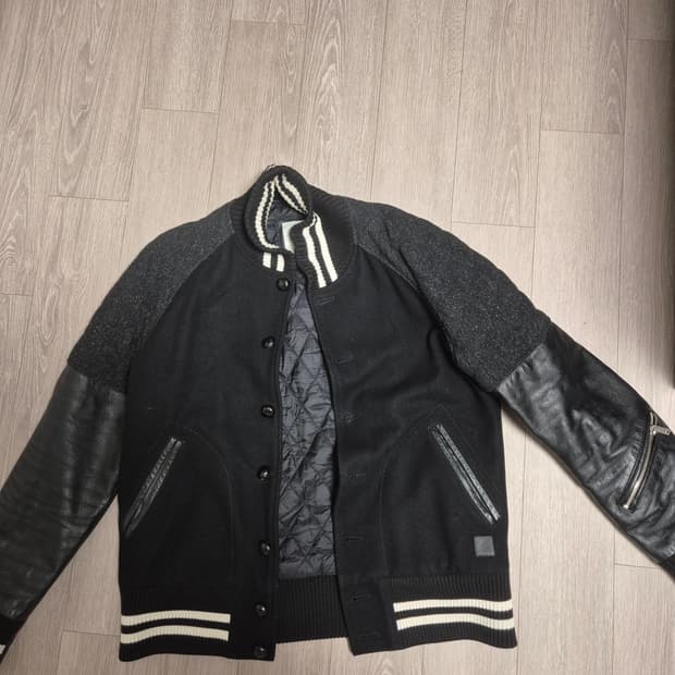 빈폴 가죽 바시티 자켓