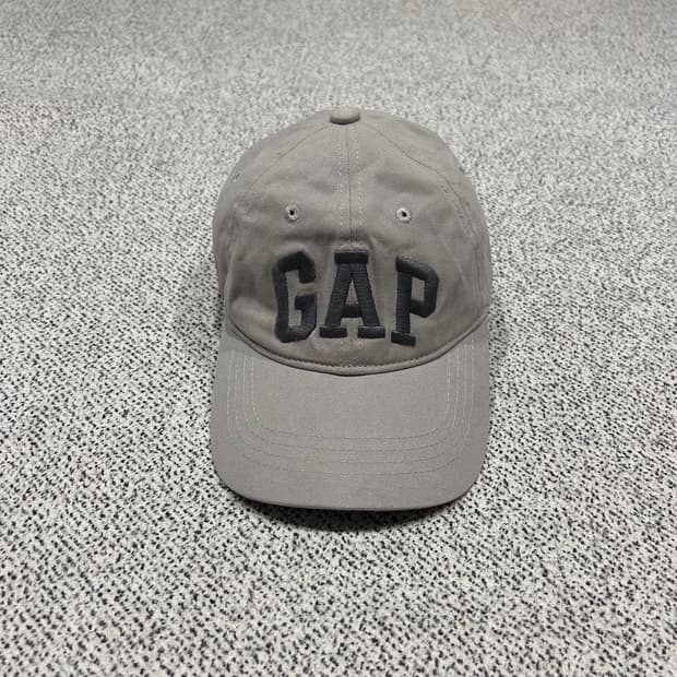 갭 볼캡