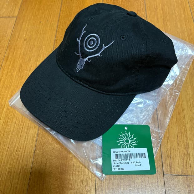 남이서팔 캡 블랙