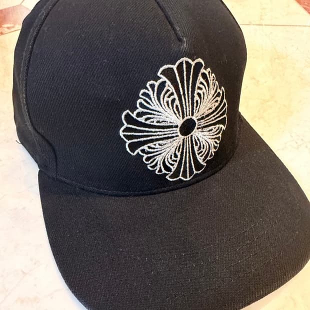 Chrome Hearts 자수 볼캡