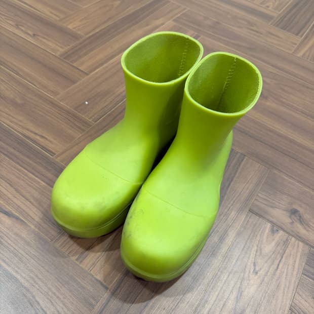 보테가베네타 퍼들부츠 36