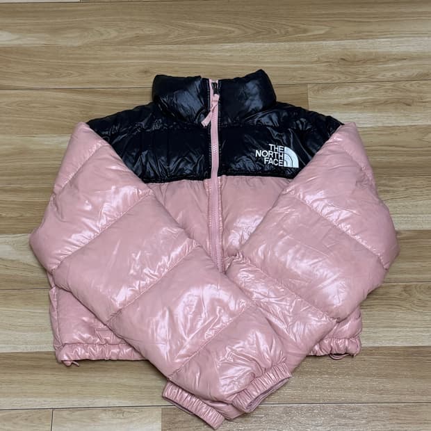 노스페이스 눕시 여성 숏패딩 M 핑크
