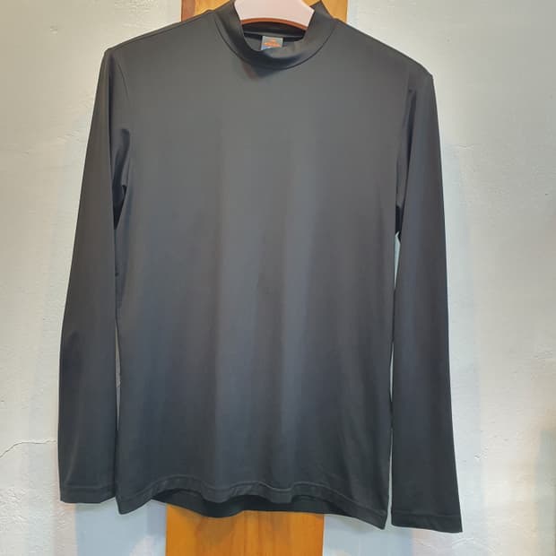 아이더 윈드 폴라티(100)