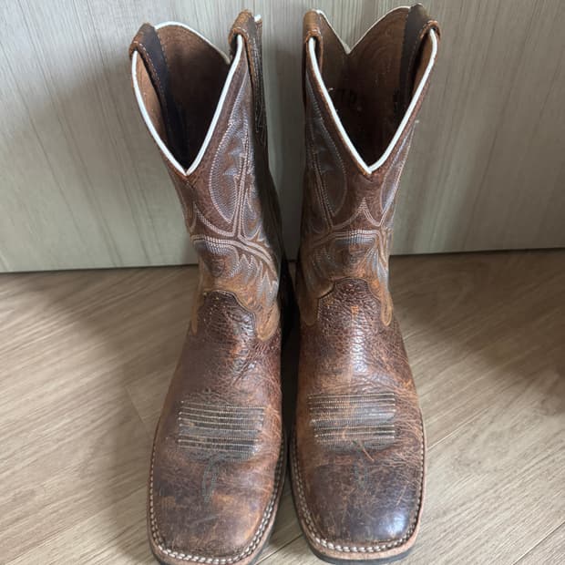 Ariat 웨스턴 부츠 7D (250)