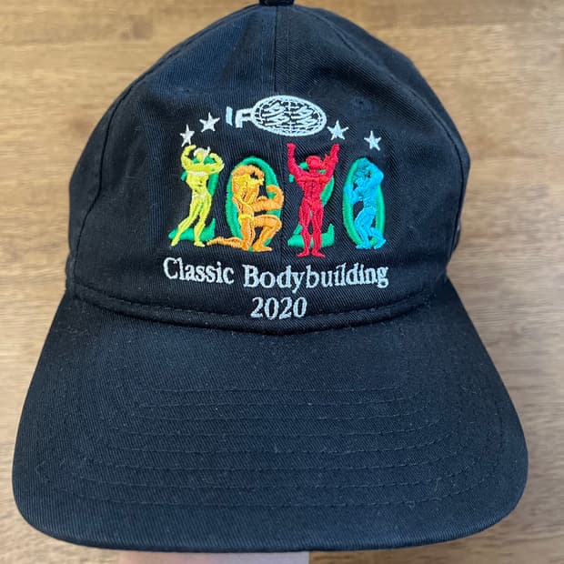 다다이즘 뉴에라 볼캡