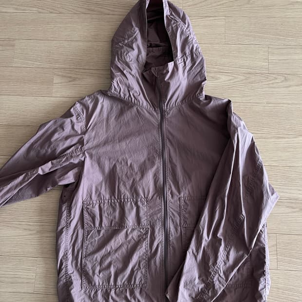 유니클로U 바람막이 