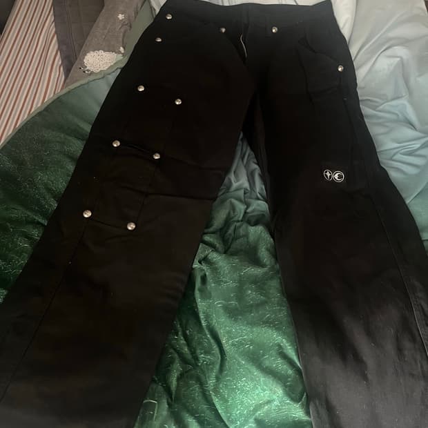 떠그클럽 팬츠 판매합니다