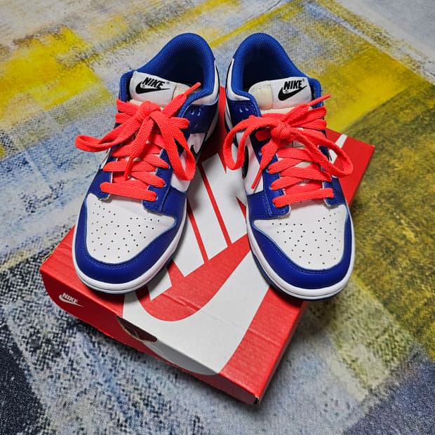 235ㅣ나이키 덩크 로우 GS 흰파빨 운동화 런닝화 러닝화