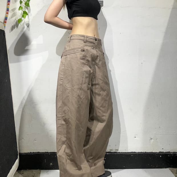 푸마 베이지 와이드 카고 팬츠 32