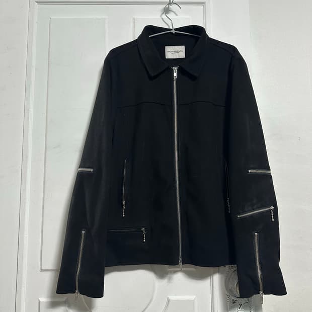 어나더유스 지퍼 디테일 자켓