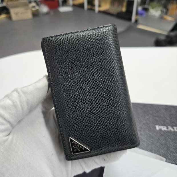 [A급컨디션]프라다 사피아노 카드지갑