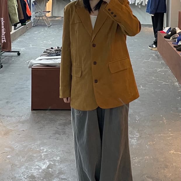 더오픈프로덕트 카멜 스웨이드 자켓 H1274