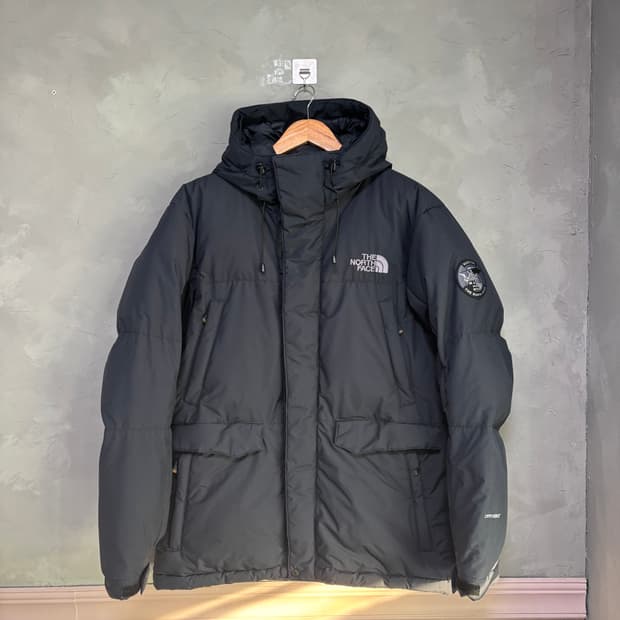 노스페이스 드라이벤트 보스토크 구스다운 패딩