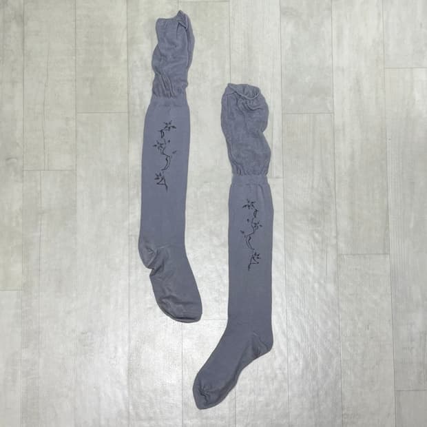 밀로우먼 반스타킹 양말