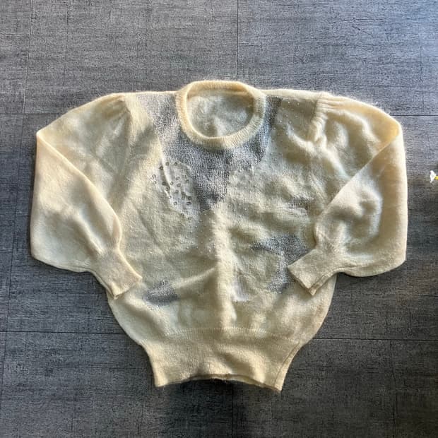 일본빈티지 핀터깔y2k 오리엔탈달천깔페어리 비즈진주 니트스웨터