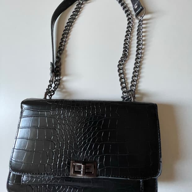 Chain bag