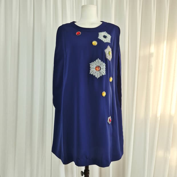 오즈세컨 어깨트임 드레스 원피스 (55-66) 정가45만8천/택달린새상품