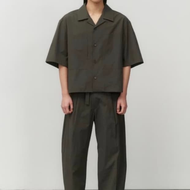 아모멘토 포켓 반팔 셔츠 카키브라운 L