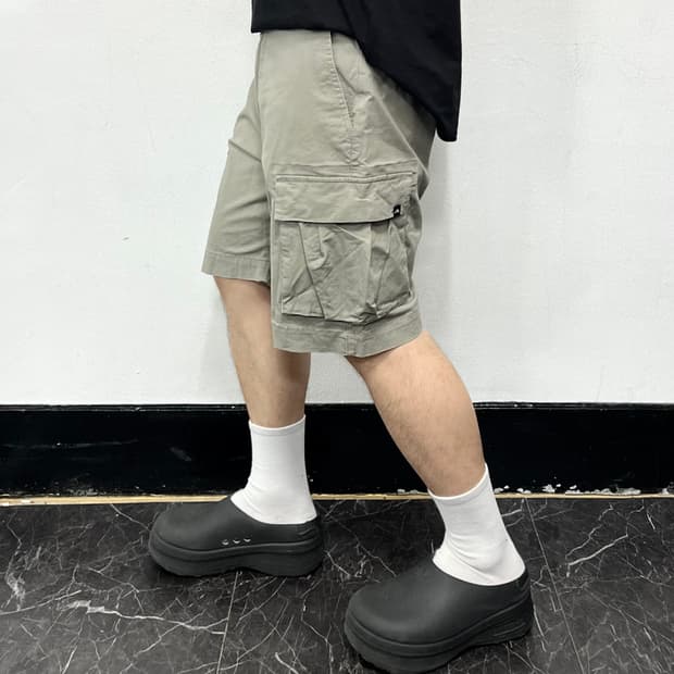 나이키 SB 하프 카고 팬츠