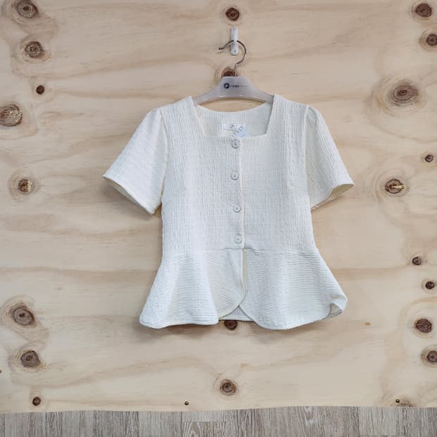 1097) 반팔 블라우스