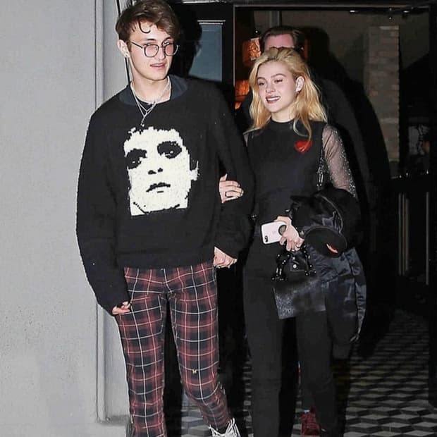 ERD Lou Reed sweater M