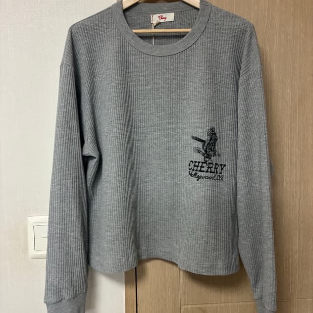Cherry LA 할리우드 써멀티셔츠 그레이 