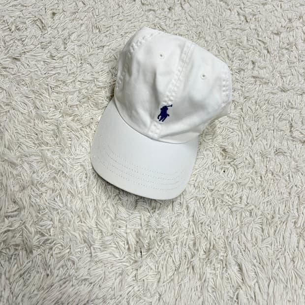 폴로 볼캡