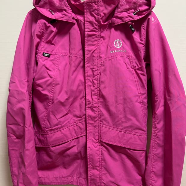 빈폴 아웃도어 핑크 바람막이 자켓 90
