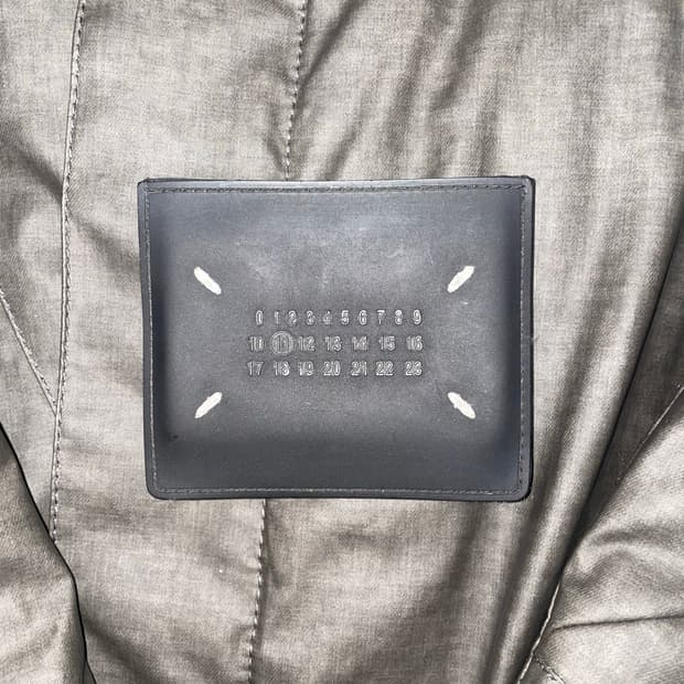 마르지엘라 11 에디션 카드지갑